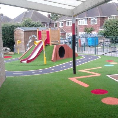 schools-nuseries-artificial-grass-installation